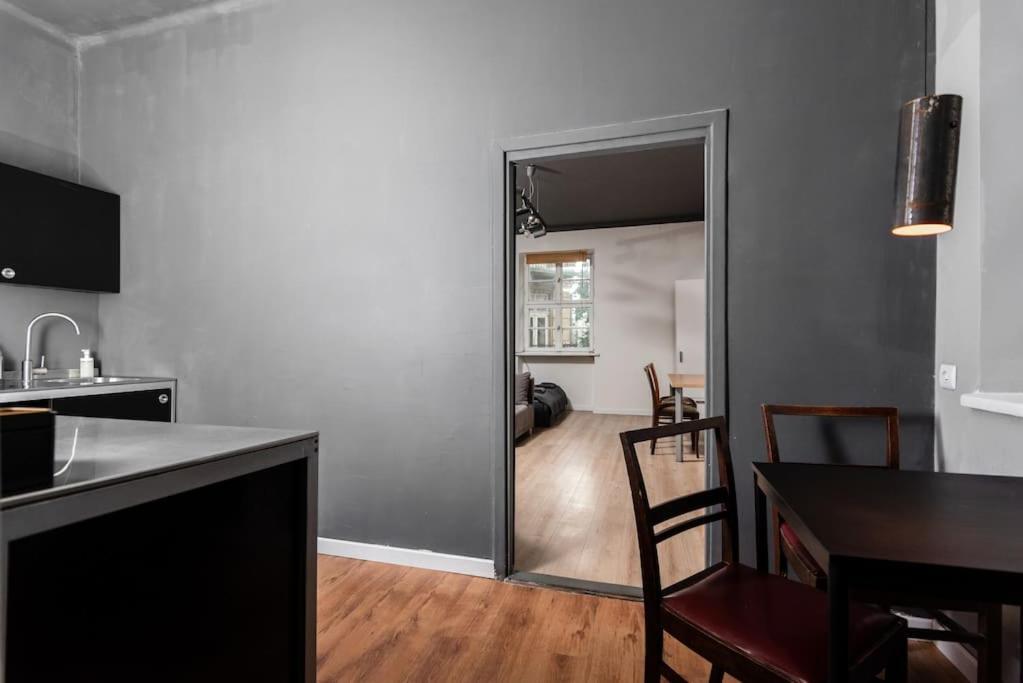 Industrial Apartment - Jewish Quarter By Upstairs クラクフ エクステリア 写真